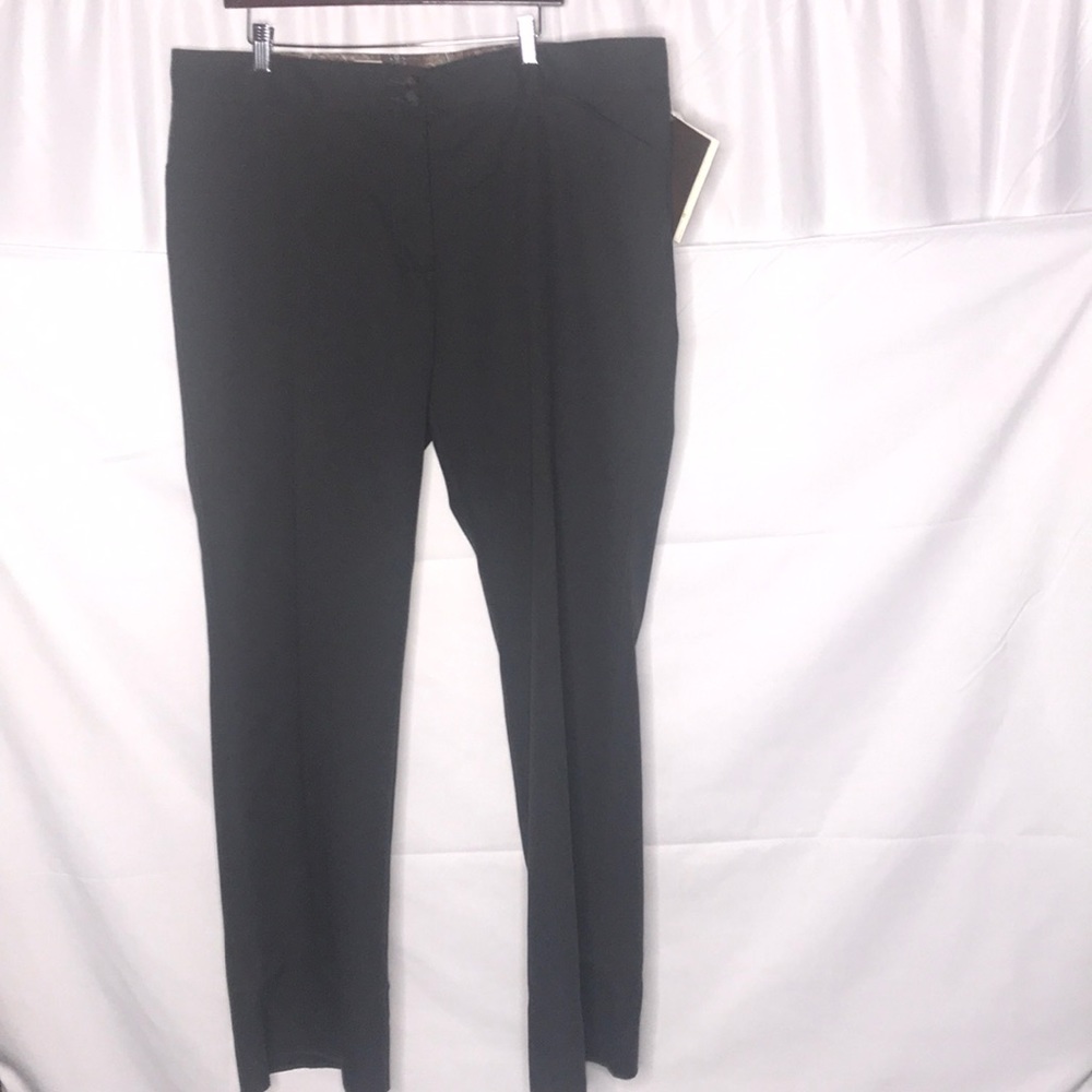 Tilley Goes with anywhere brown raw hem pants women’s 18 pockets stretch work